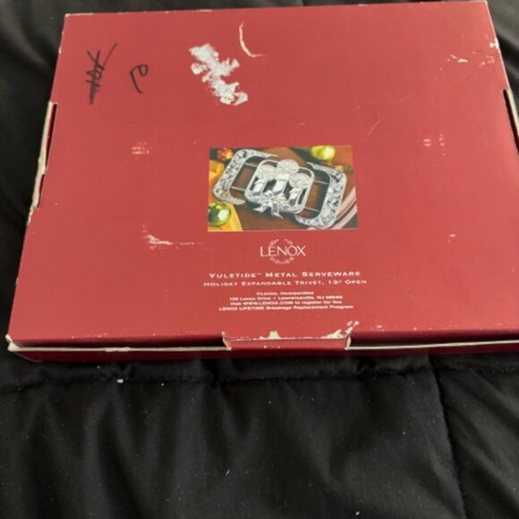 Lenox Holiday Trivet - Picture 5 of 5